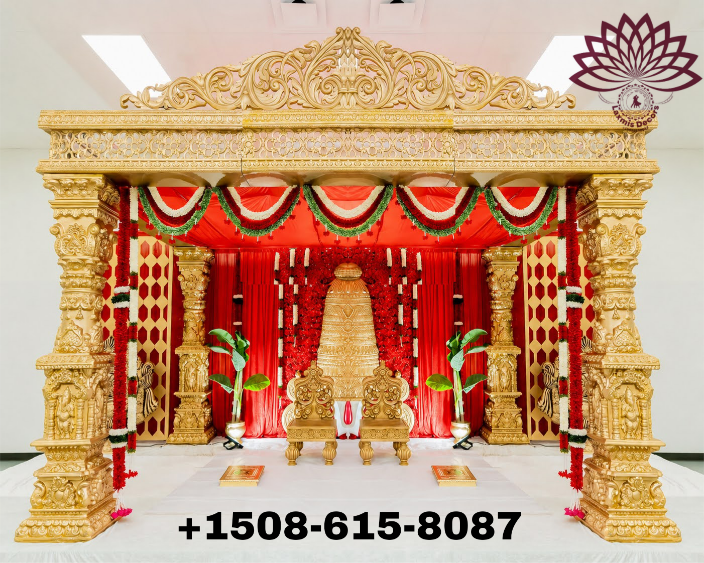 Elegant royal palace courtyard event decor